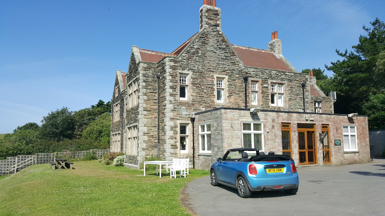 Battisborough House